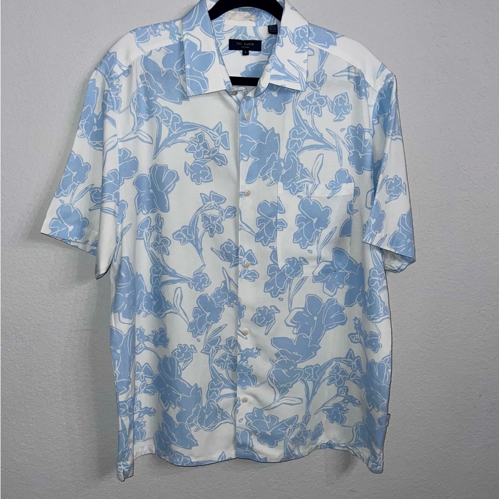 Ted Baker London Floral button up Casual Shirt — Size 6 (XXL)